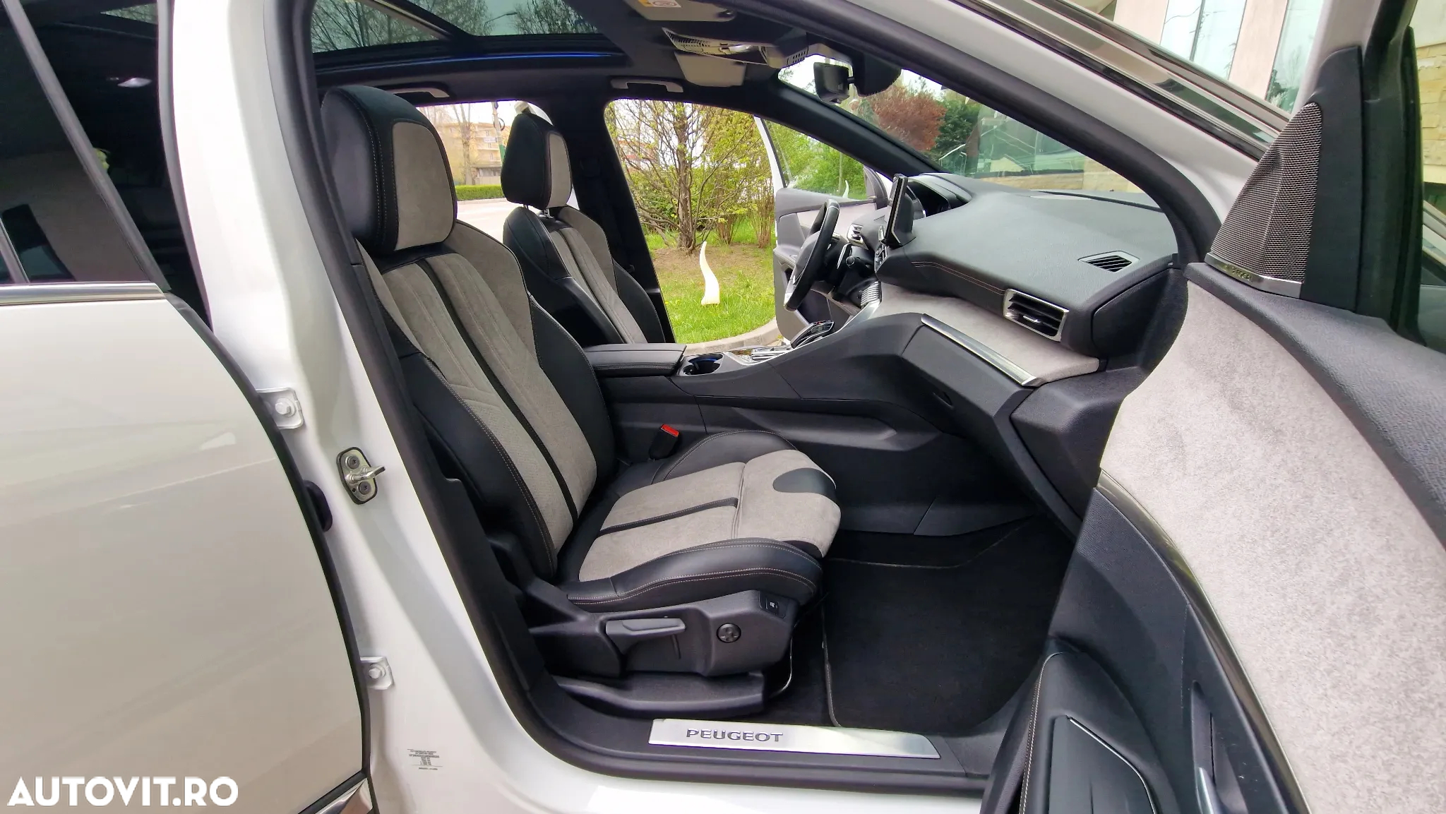 Peugeot 3008 PHEV EAT8 GT Pack - 16