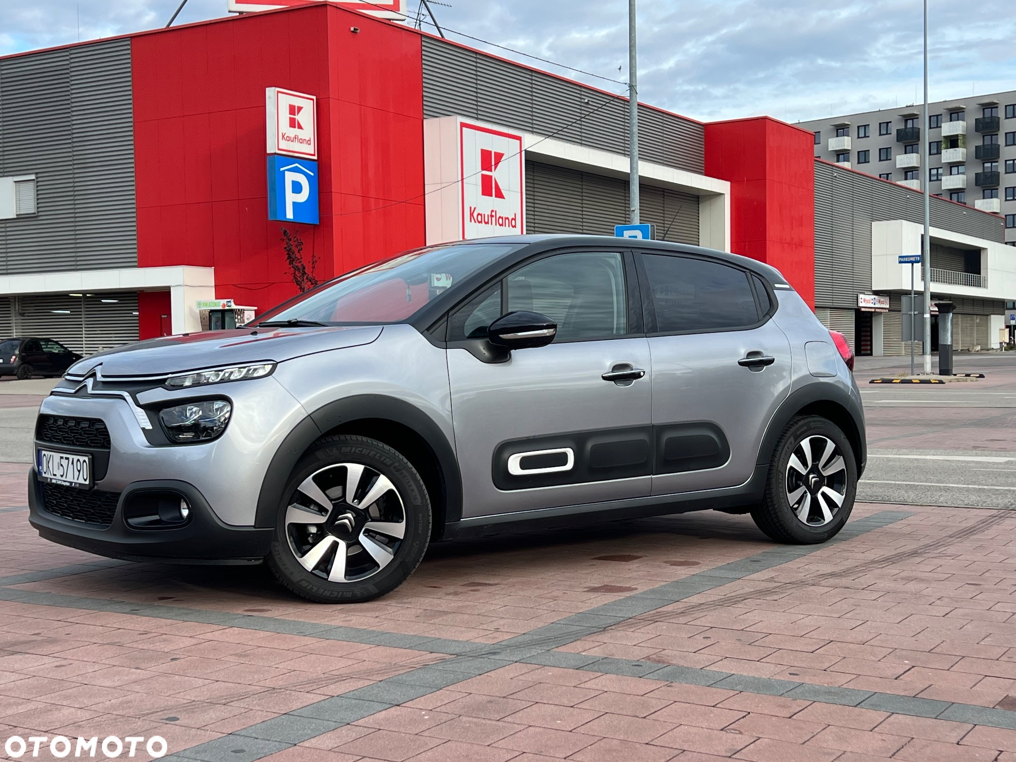 Citroën C3 1.2 PureTech Max EAT6 - 6