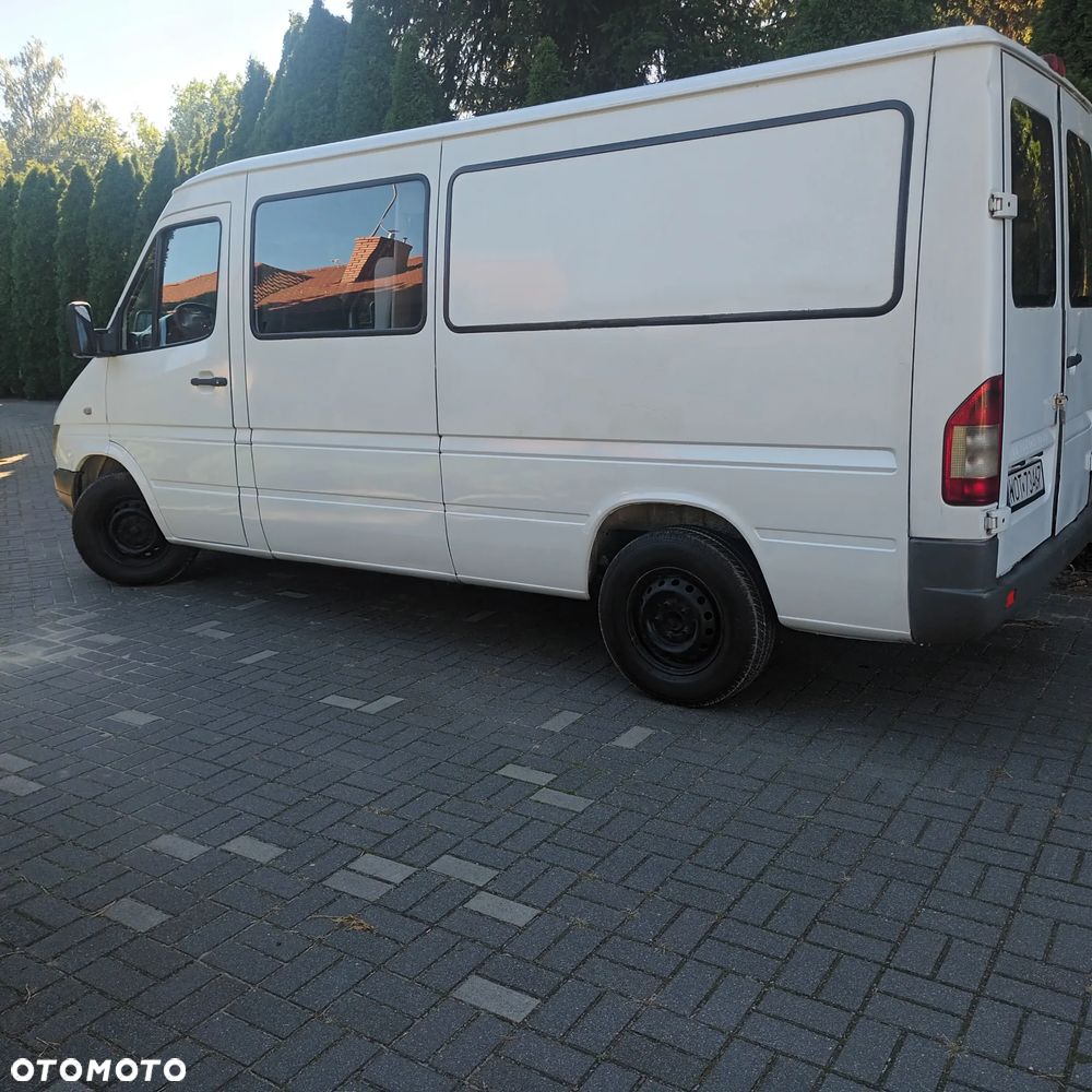 Mercedes-Benz Sprinter - 8