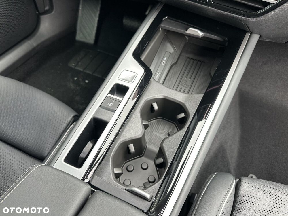 Volkswagen Passat Variant 2.0 TDI EVO Elegance DSG - 31