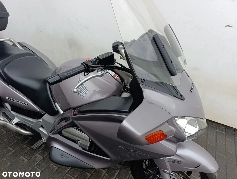 Honda ST - 31