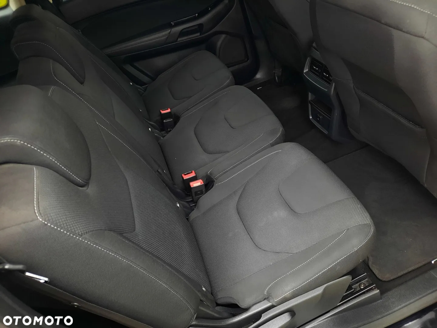 Ford S-Max 2.0 TDCi Titanium PowerShift - 21