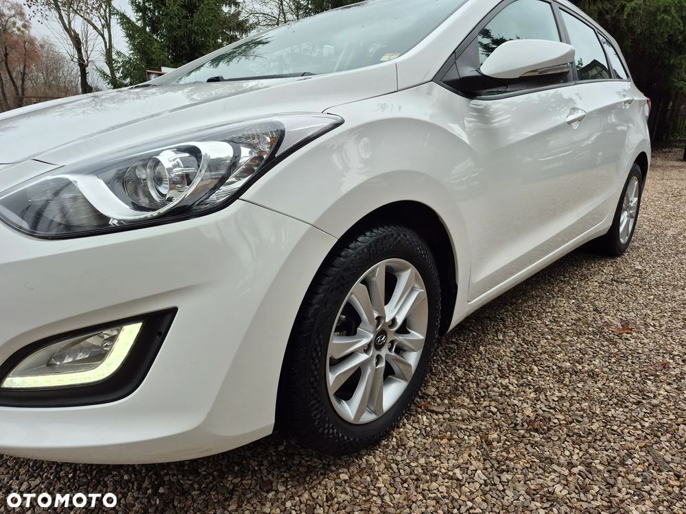 Hyundai i30 i30cw 1.4 Fifa World Cup Edition - 11