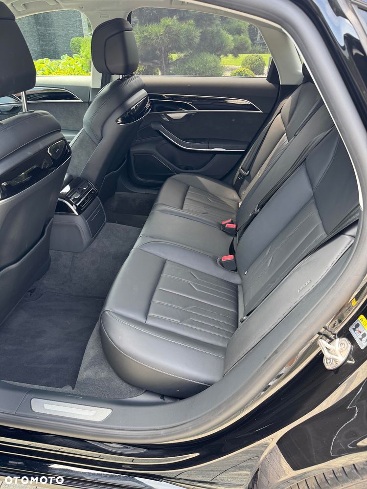 Audi A8 - 9