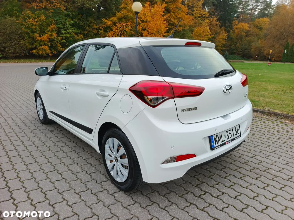 Hyundai i20 1.1 CRDi Style - 4