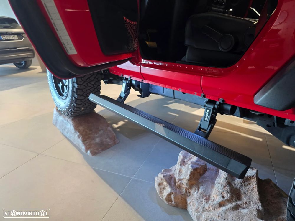Jeep Wrangler Unlimited 2.8 CRD Recon AT - 13
