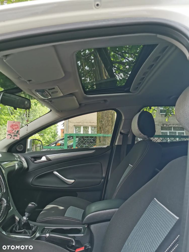 Ford Mondeo 2.0 TDCi Business Edition - 11