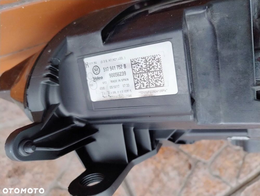 lampa prawa xenon vw sportsvan 517 517941752b 2014-2018 - 13