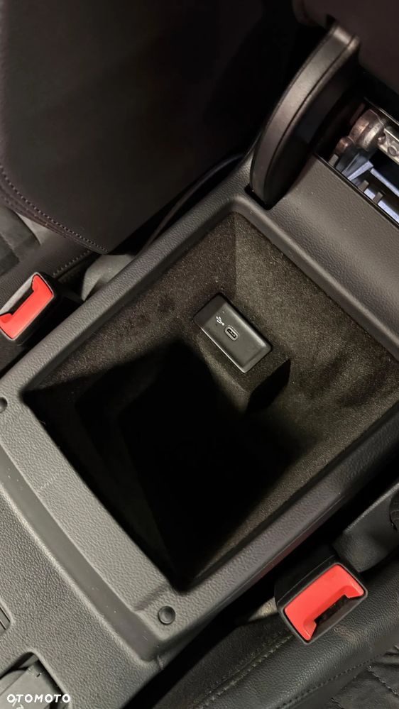 Volkswagen Passat 2.0 TDI SCR DSG Business - 12