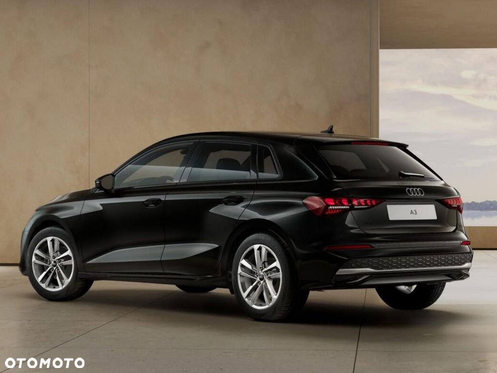 Audi A3 Sportback - 3