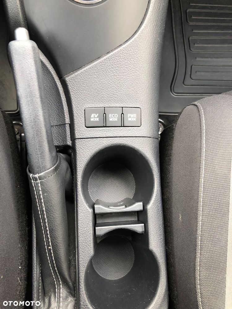 Toyota Auris Hybrid 135 Comfort - 11