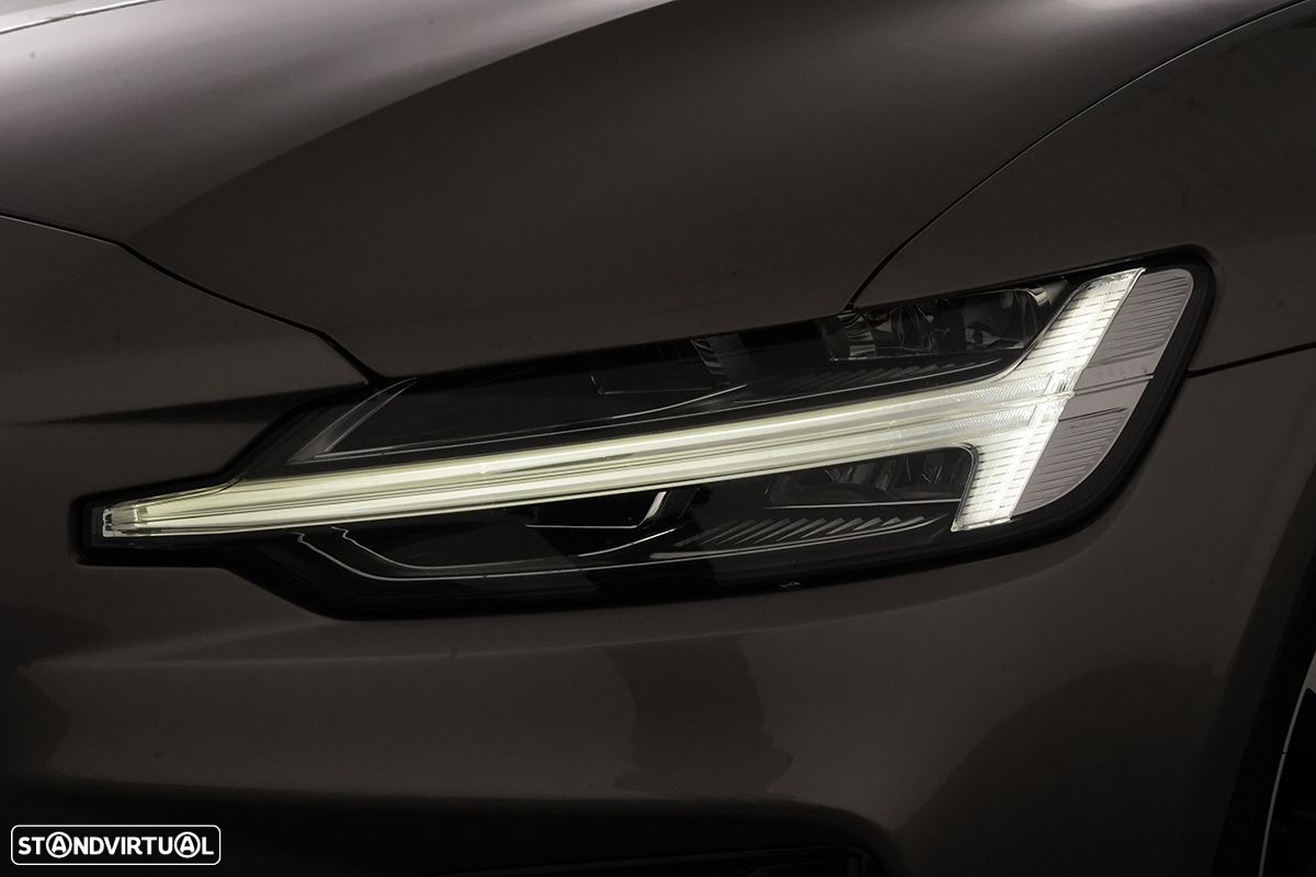 Volvo V60 2.0 T6 AWD TE R-Design - 6