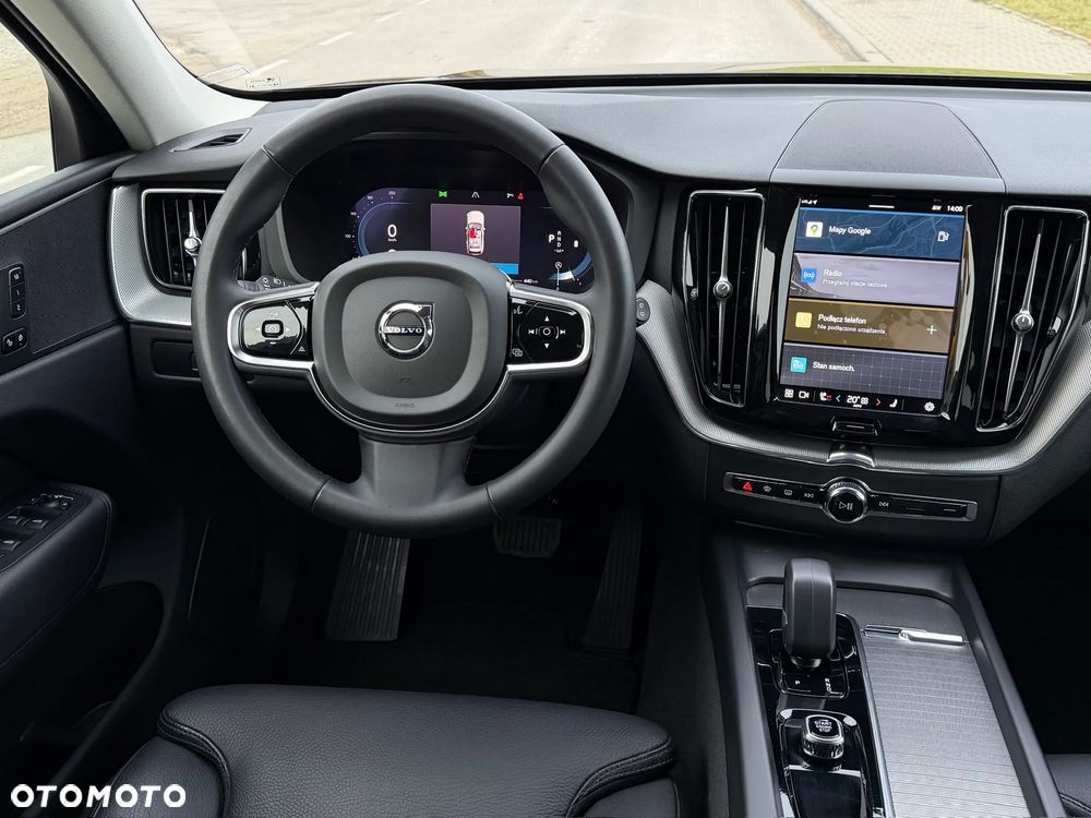 Volvo XC 60 B4 D Plus Bright - 18