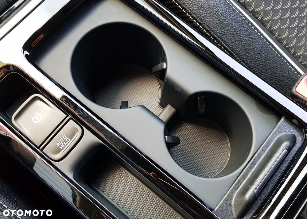 Kia XCeed 1.5 T-GDI L - 16