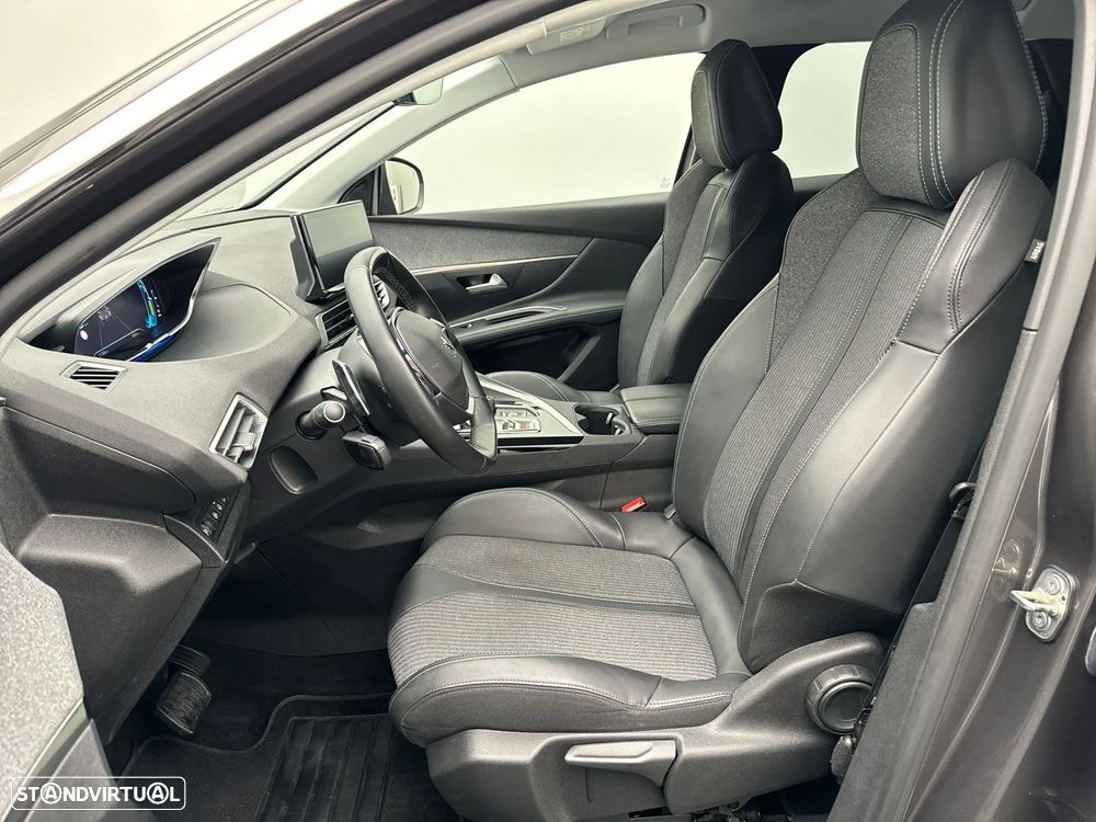 Peugeot 3008 1.6 Hybrid Allure e-EAT8 - 8