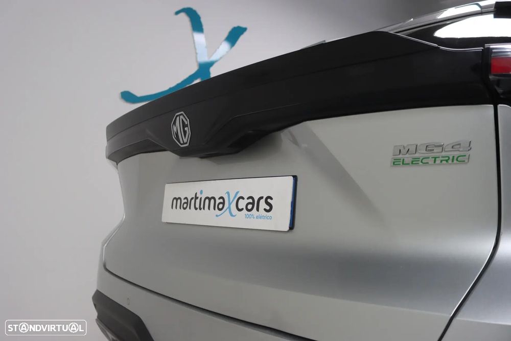 MG MG4 64 kWh Comfort - 12