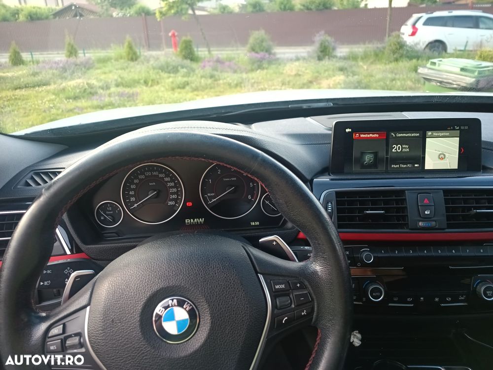 BMW Seria 3 320d Aut. - 11
