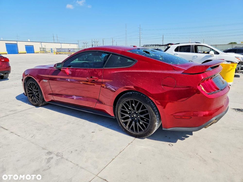 Ford Mustang 5.0 V8 GT - 3