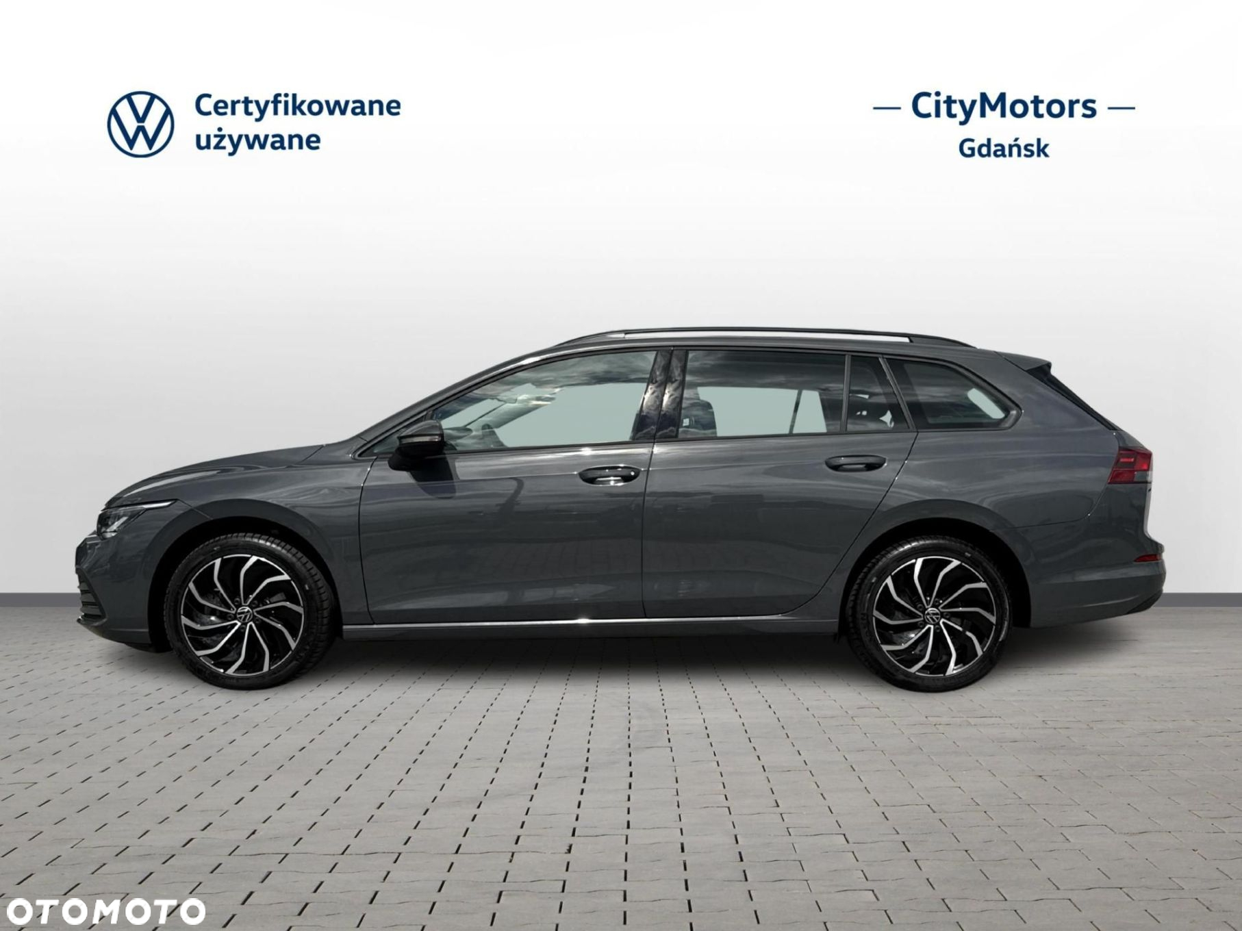 Volkswagen Golf - 2