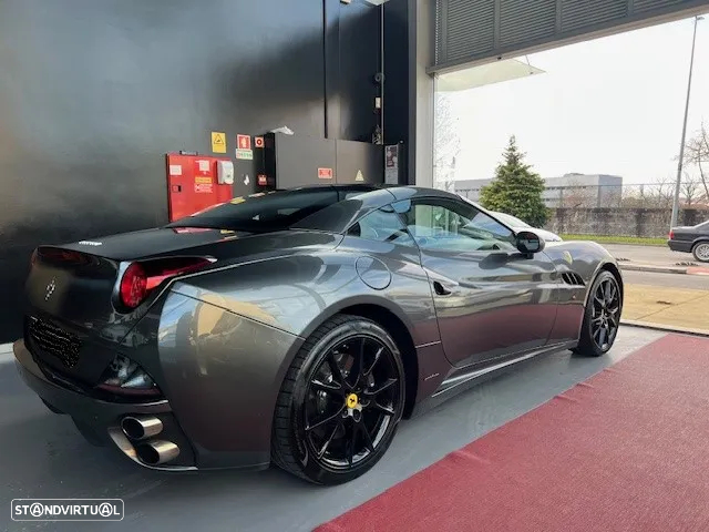 Ferrari California - 5