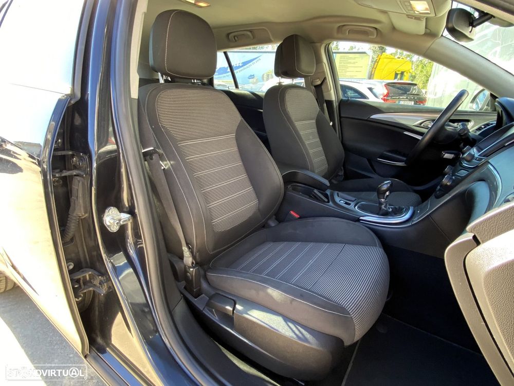 Opel Insignia Sports Tourer 2.0 CDTi Executive S/S - 23
