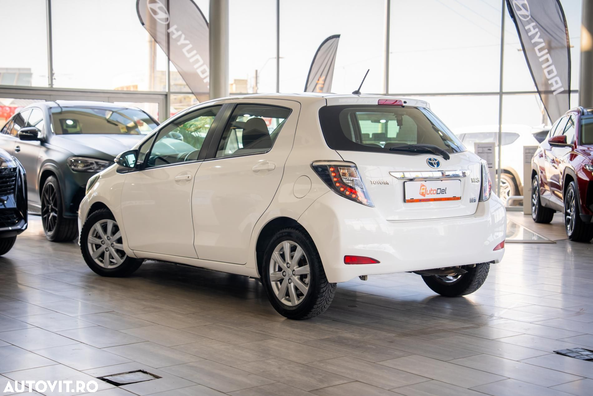 Toyota Yaris - 8