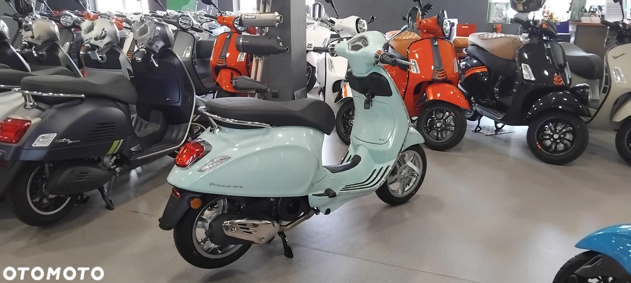 Vespa Primavera - 2