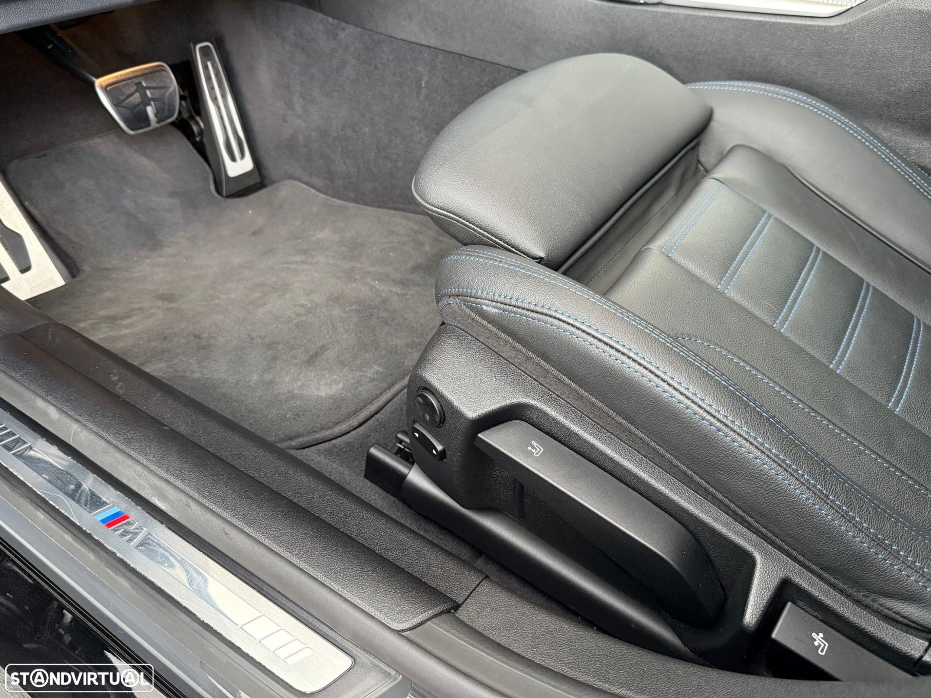 BMW i4 eDrive40 Desportiva M - 22