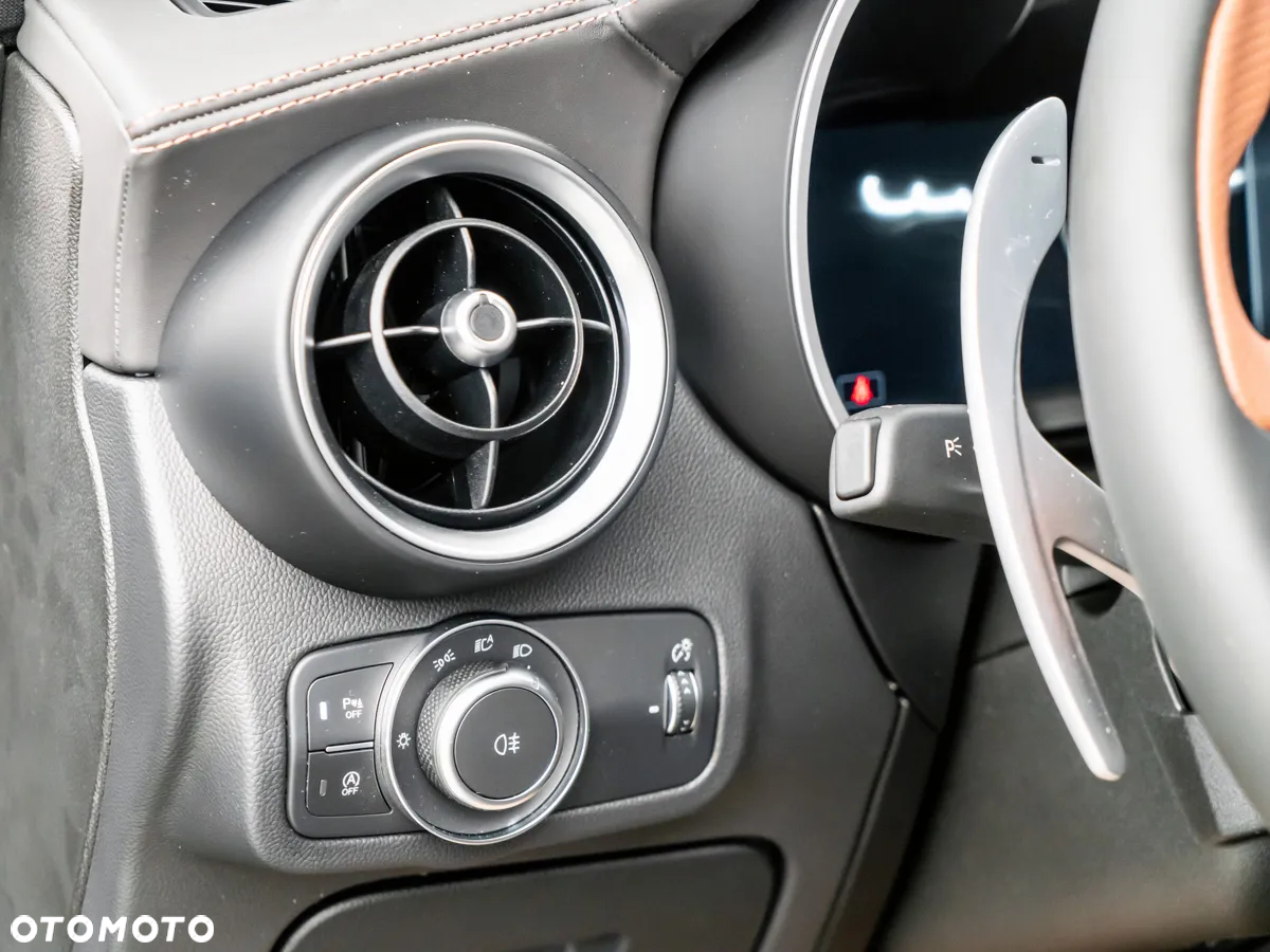 Alfa Romeo Stelvio 2.0 Turbo Intensa Q4 - 22