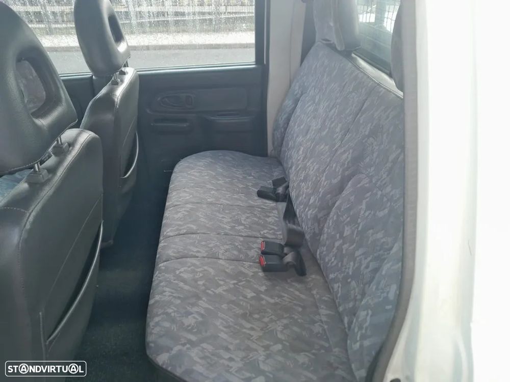 Mitsubishi L200 2.5 TD CD CM - 7