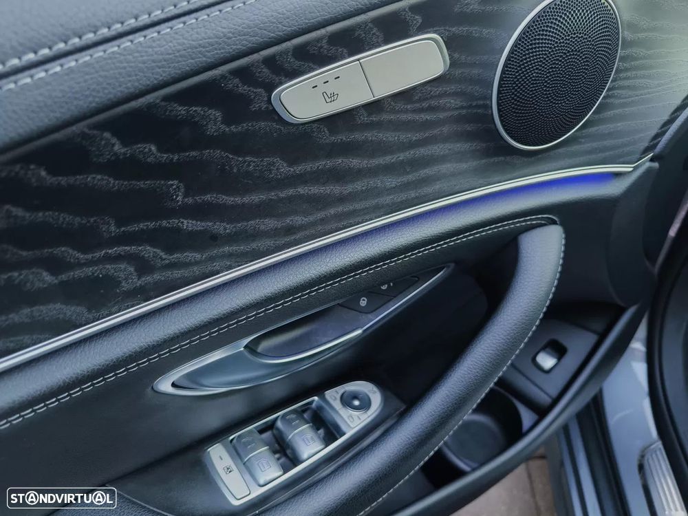 Mercedes-Benz E 300 de AMG Line - 31