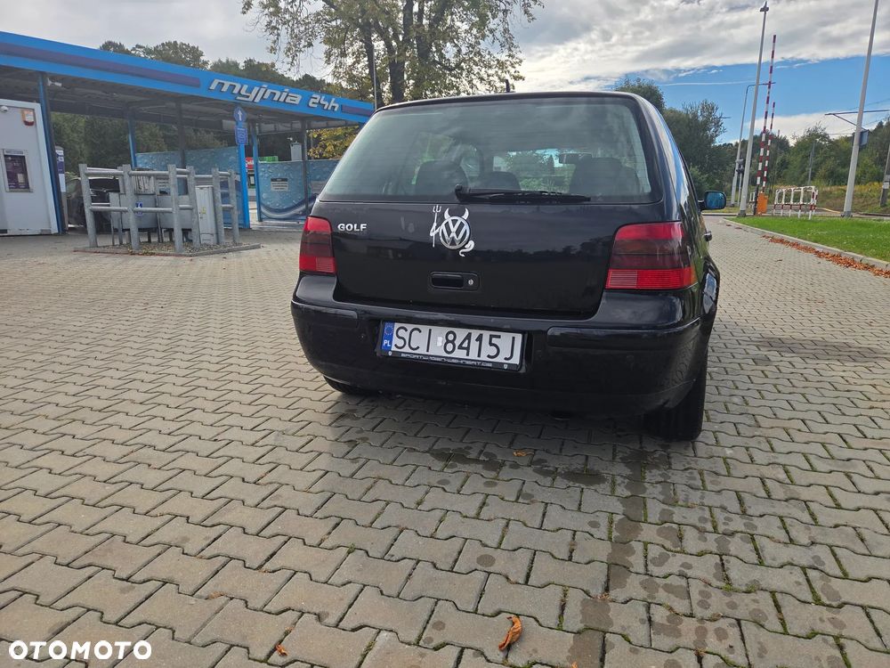Volkswagen Golf 1.6 - 3