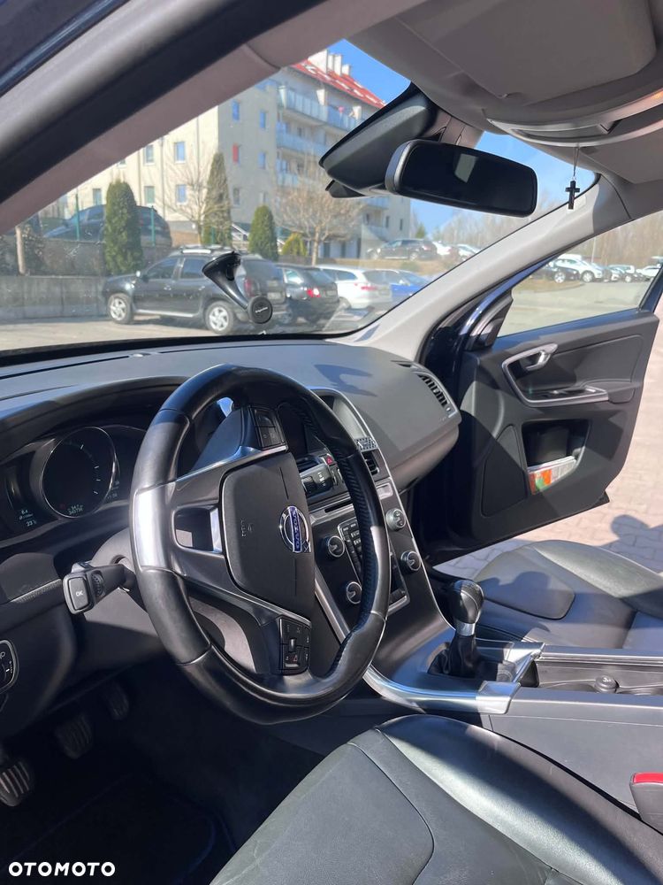 Volvo XC 60 D3 Base - 38