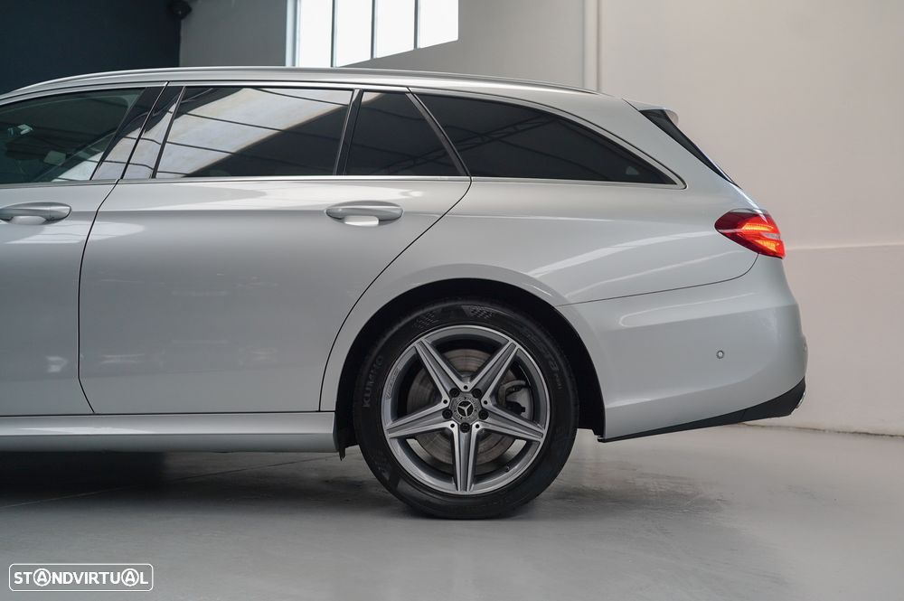 Mercedes-Benz E 300 de AMG Line - 20