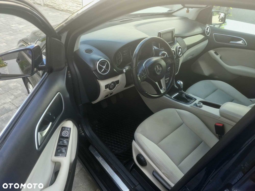 Mercedes-Benz Klasa B - 6