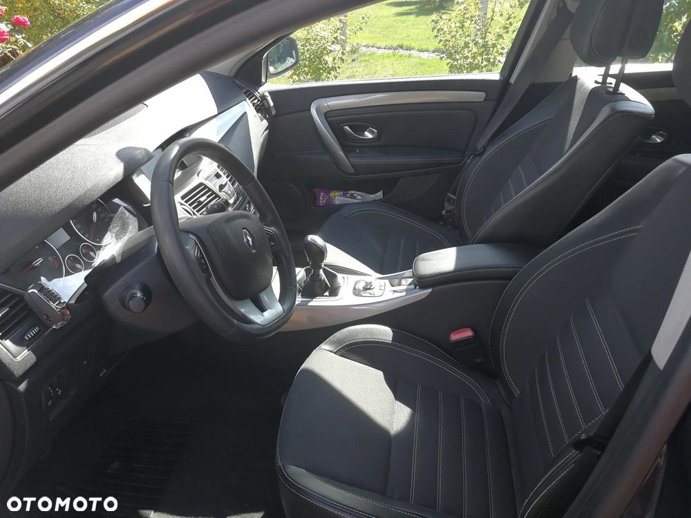 Renault Laguna dCi 110 FAP Paris Business - 7