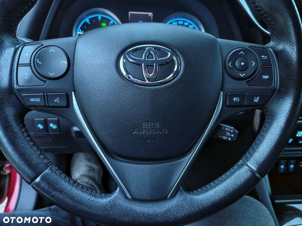 Toyota Corolla 1.4 D-4D Prestige - 24
