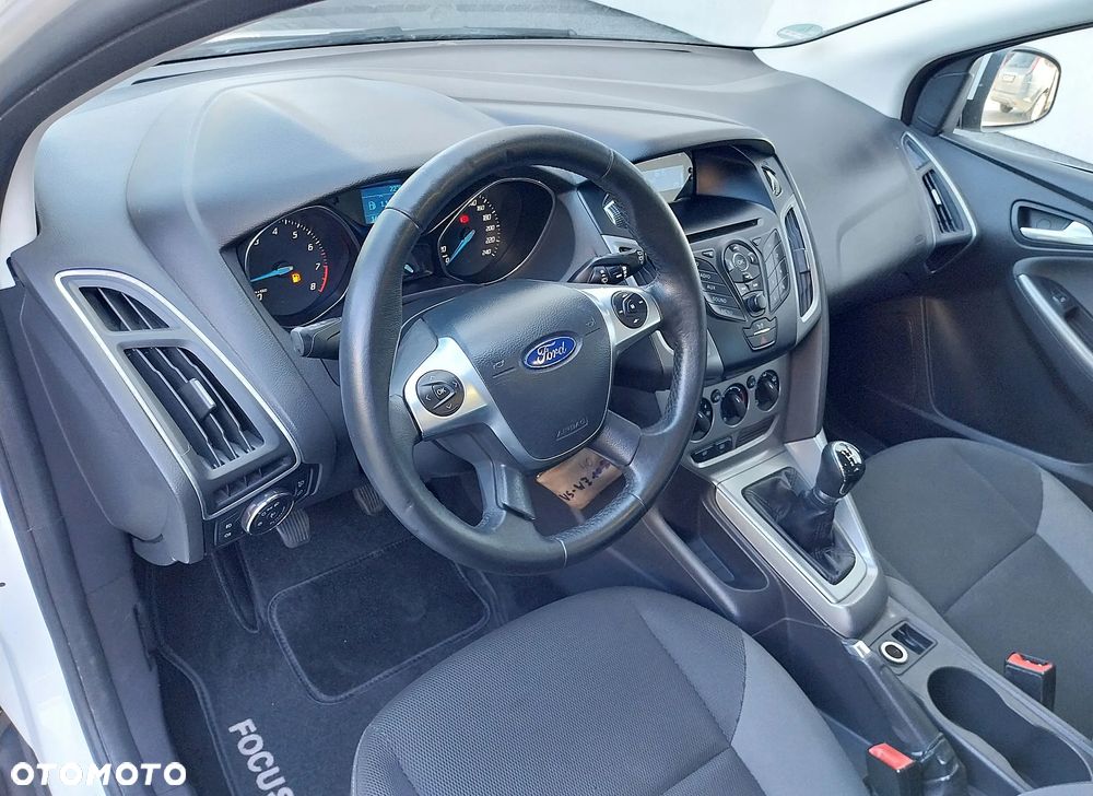 Ford Focus 1.6 TI-VCT Trend - 15