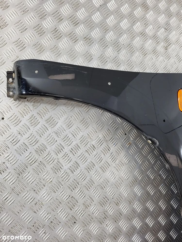 Mitsubishi L200 IV Błotnik Lewy Prawy Przód - 10