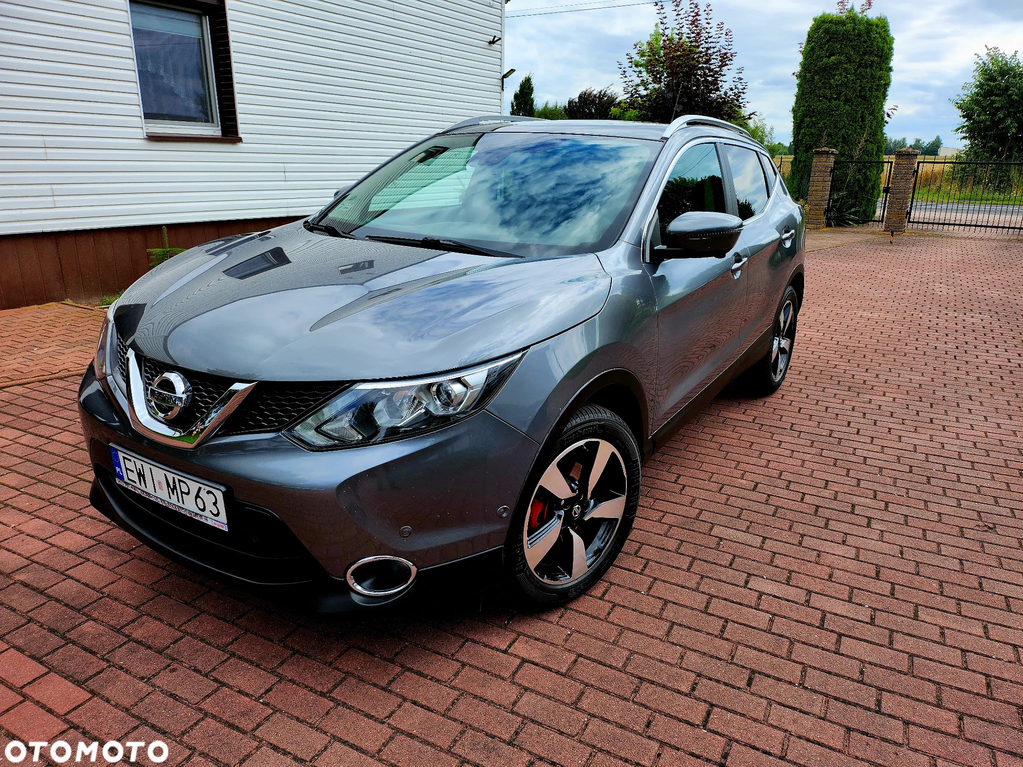 Nissan Qashqai 1.2 DIG-T Tekna - 2