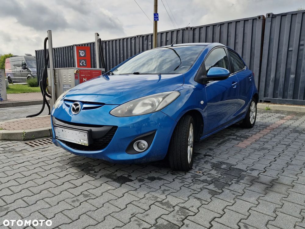 Mazda 2 - 1