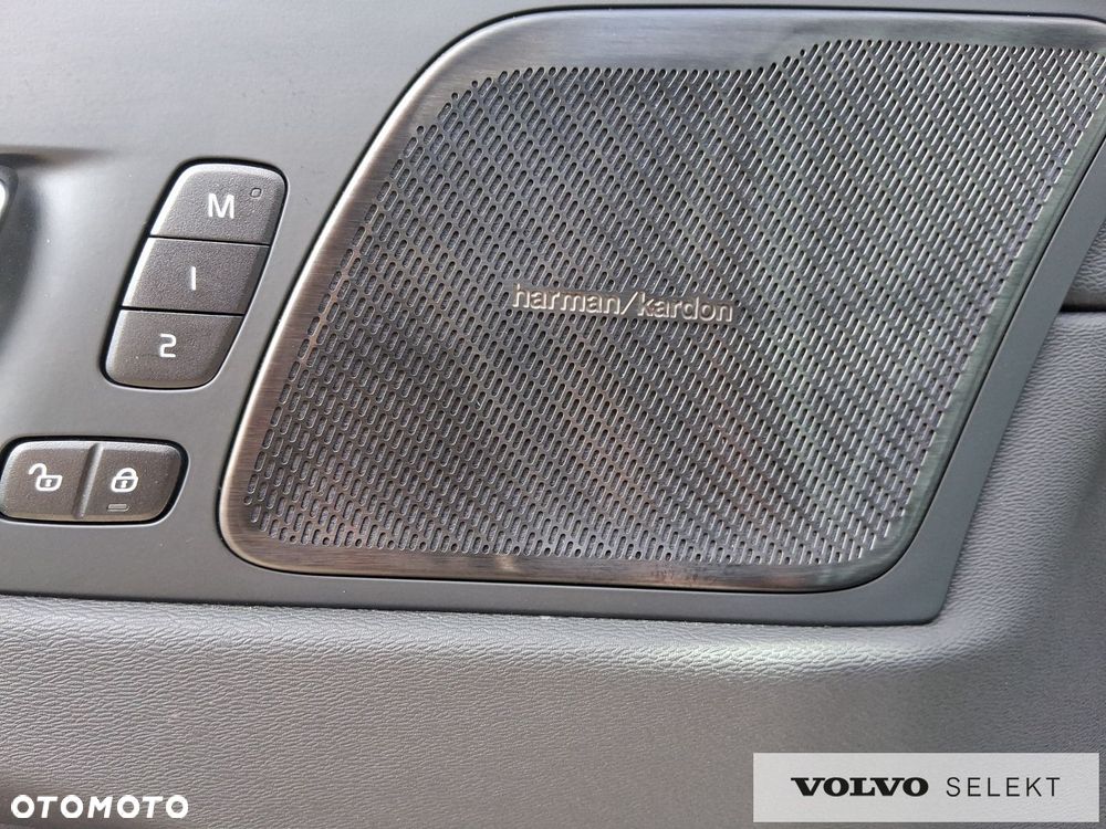 Volvo XC 60 - 22