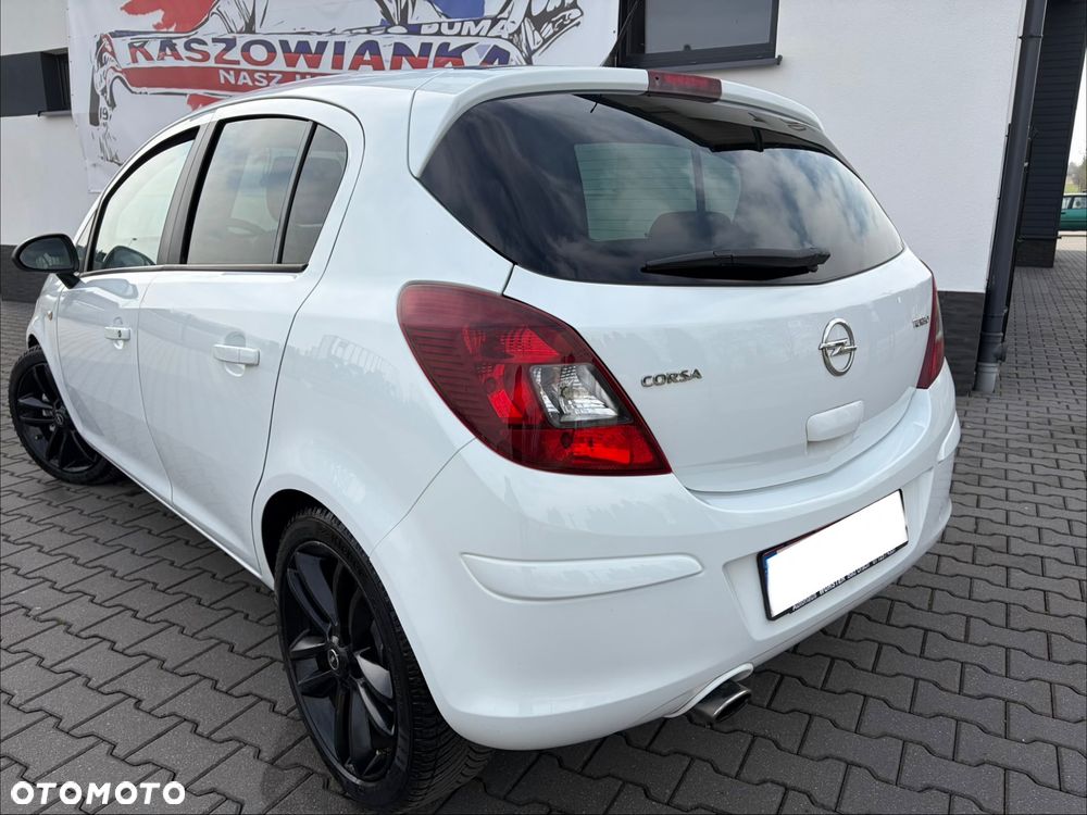 Opel Corsa 1.4 T Graphite S&S - 4