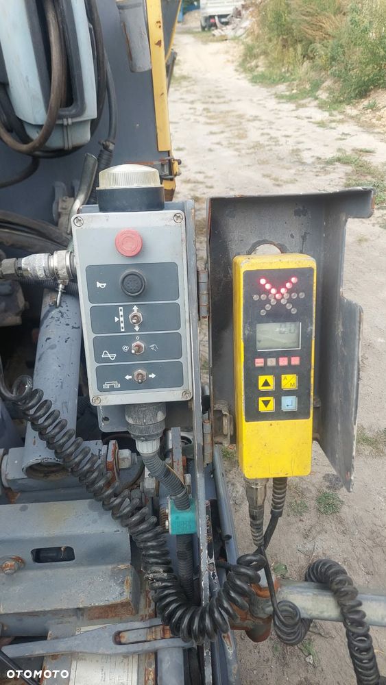 Dynapac F 1200 CS - 10