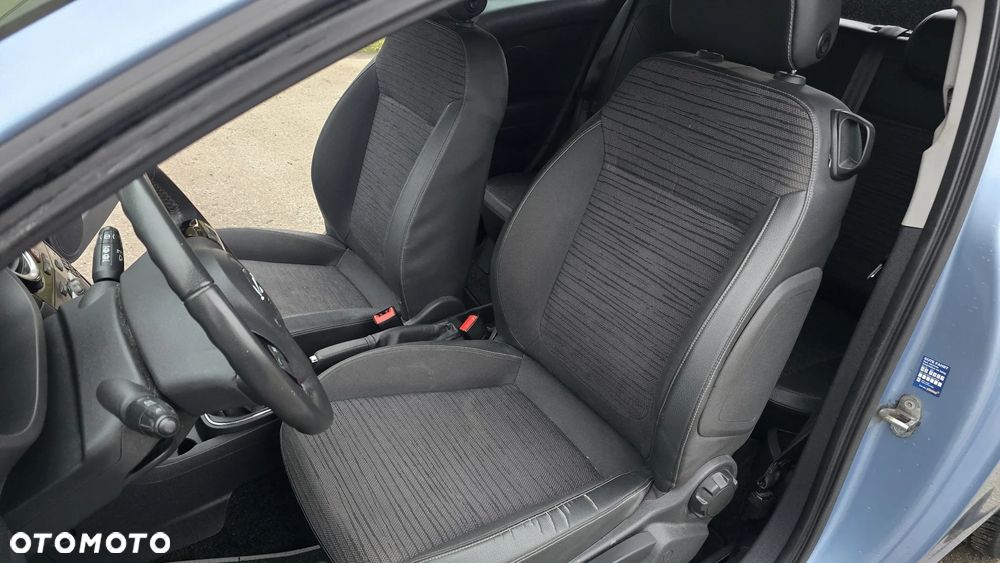 Opel Corsa 1.4 16V Energy - 22