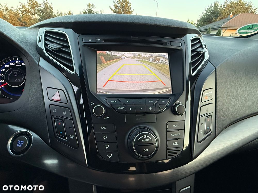 Hyundai i40 Kombi 1.7 CRDi Premium - 24