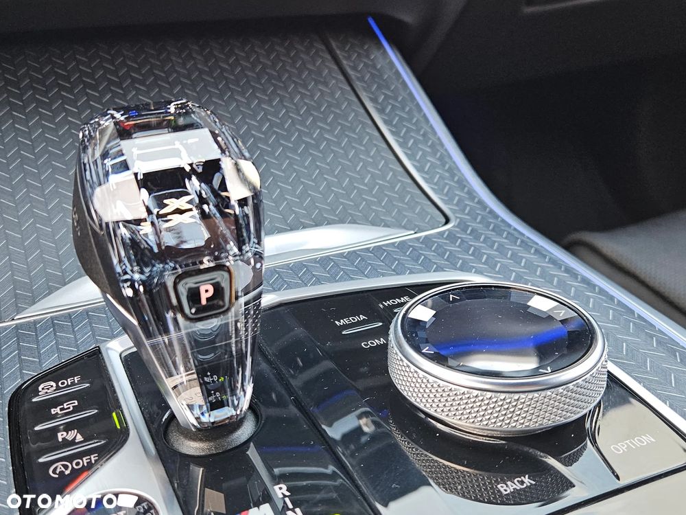 BMW X5 M50i - 20