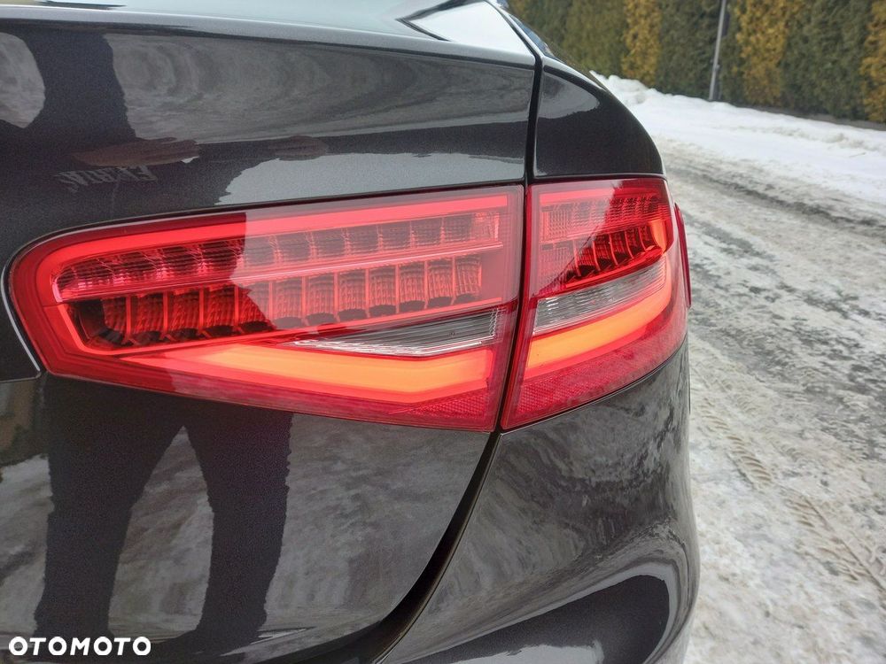 Audi A4 Limousine 2.0 TDI DPF Attraction - 17