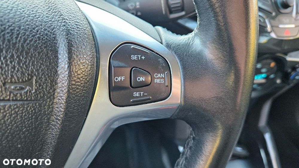 Ford EcoSport 1.0 EcoBoost TITANIUM - 19