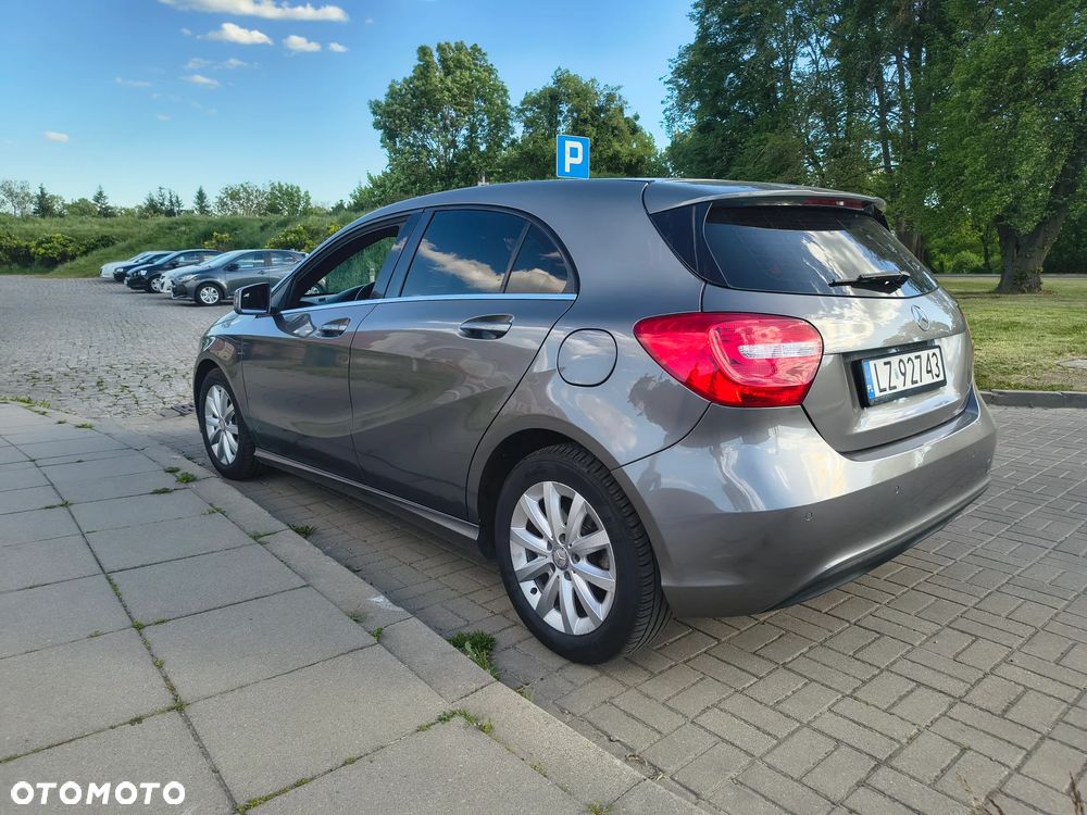 Mercedes-Benz Klasa A 180 (BlueEFFICIENCY) - 3